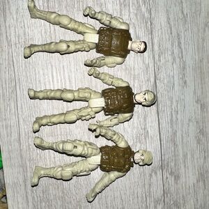 Vintage soldiers chap mei